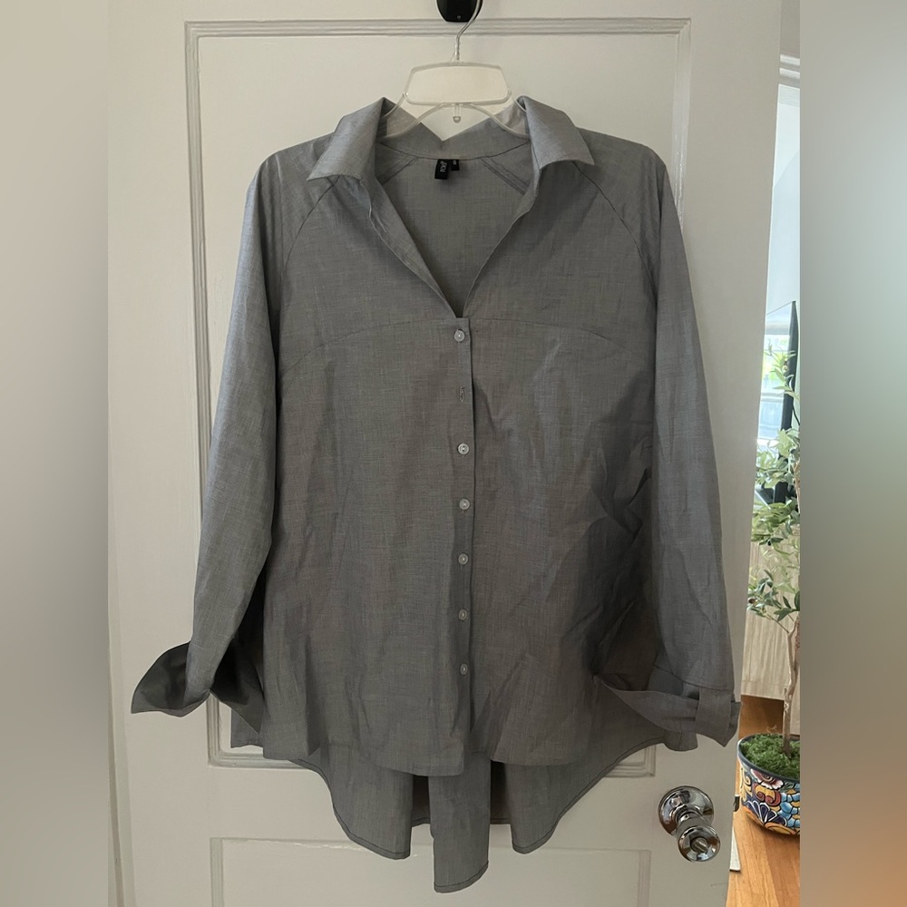 Lightweight Gray Button-Up Shirt with Surprise Back Detail
